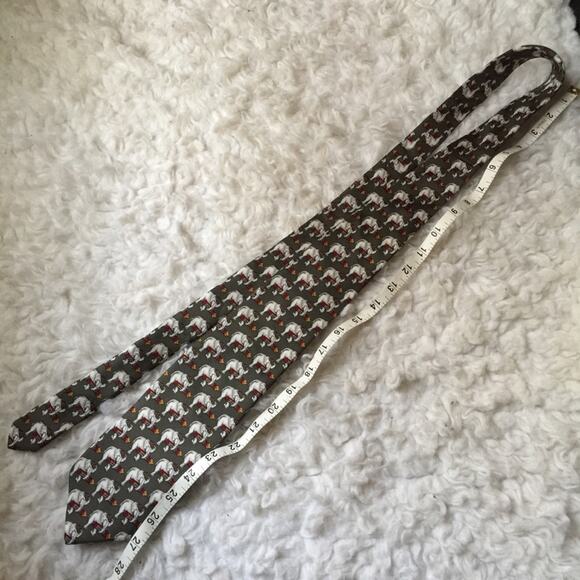 Brooks Brothers Elephants Printed All Silk Tie.-CA5 - Picture 9 of 9